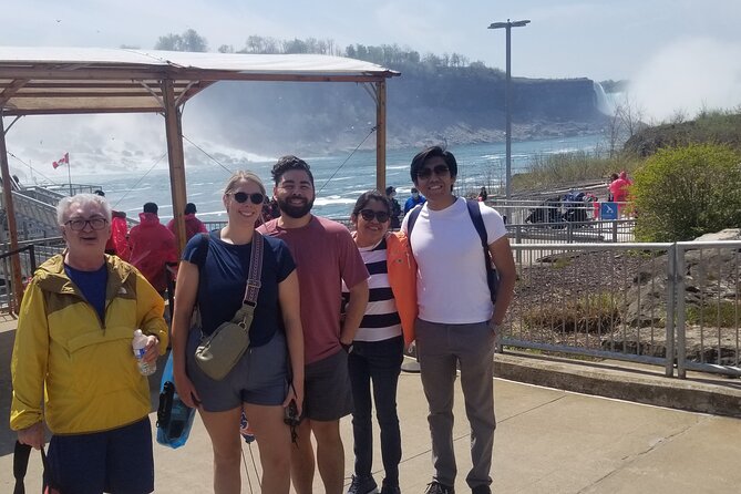 Niagara Falls Day Tour From Toronto With Fast Track Niagara Cruise - Photography and Memories