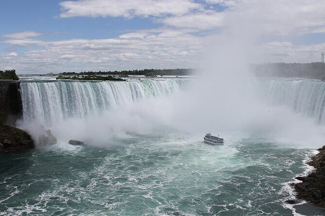 Niagara Falls Day Tour from Toronto with Wine Tasting - Introducing the Niagara Falls Day Tour from Toronto with Wine Tasting
