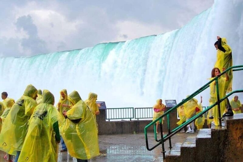 Niagara Falls Day Tour with Boat Ride & Journey Behind Falls - First Impressions: What Makes This Tour Stand Out?
