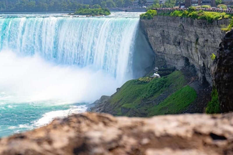 Niagara Falls: Early Access Boat & Journey Behind the Falls - FAQs