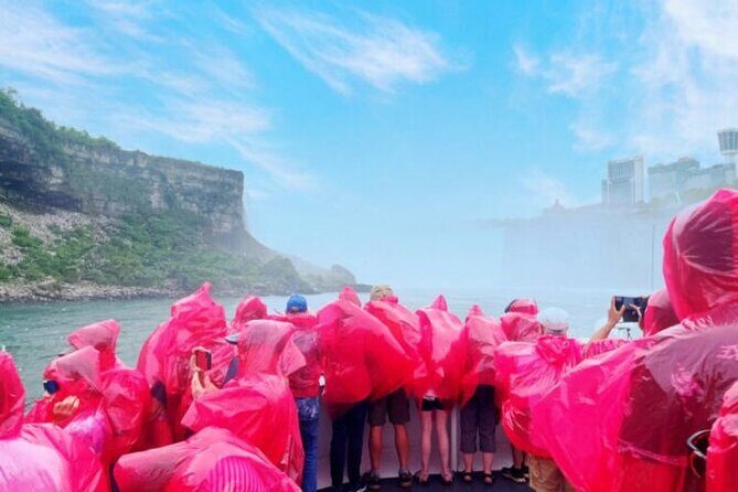 Niagara Falls Express Tour from NYC  US & Canada in One Day - Who Should Consider This Tour?
