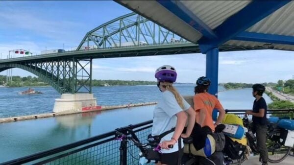 Niagara Falls: Family Bike Overnight Trip - Collaboration and Safety Measures