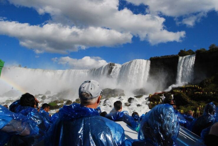 Niagara Falls: Guided Falls Tour With Dinner and Fireworks - Activity Details and Inclusions