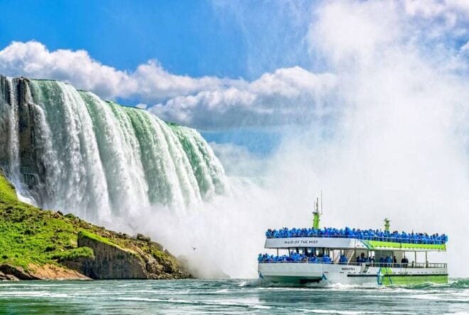 Niagara Falls: Guided Falls Tour With Dinner and Fireworks - Reservation and Payment