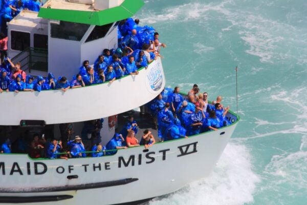Niagara Falls: Guided Falls Tour With Dinner and Fireworks - The Sum Up