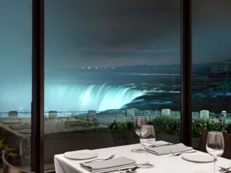 Niagara Falls: Night Walking Tour With Fireworks Boat Cruise - Tour Overview