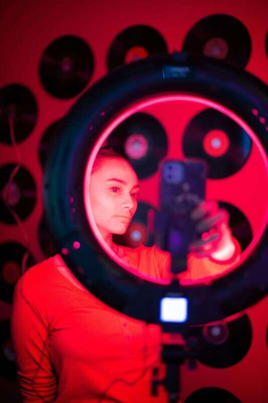 Niagara Falls: Ripley's Selfie Studios - Good To Know