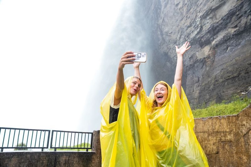 Niagara Falls Skylon Tower, Journey Behind the Falls, Boat Cruise Tour - Queues, walking, and the funicular question