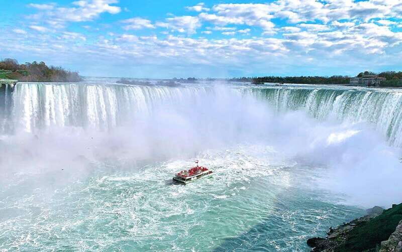 Niagara Falls: Small Group Tour with Wine Tasting and Cruise - Good To Know