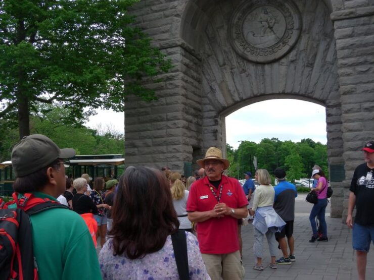 Niagara Falls, USA: Falls Tour With Maid of the Mist - Tour Overview