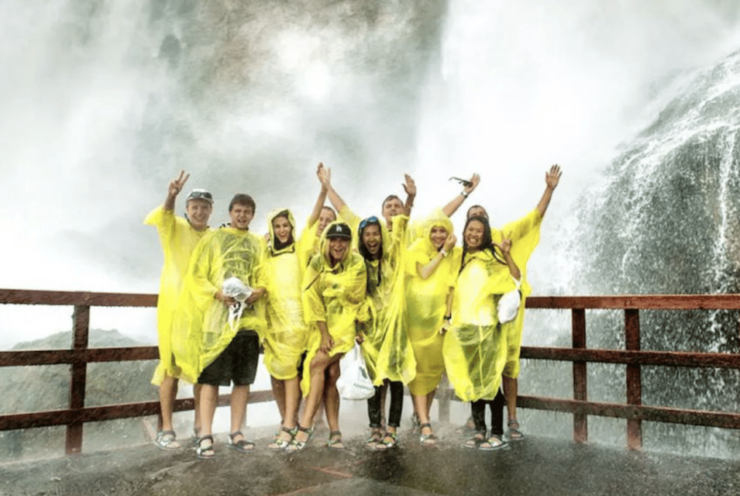 Niagara Falls, Usa: Guided Tour With Cave & Maid of the Mist - Itinerary Highlights