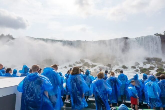 Niagara Falls, Usa: Walking Tour With Maid of Mist Boat Ride - Tour Details
