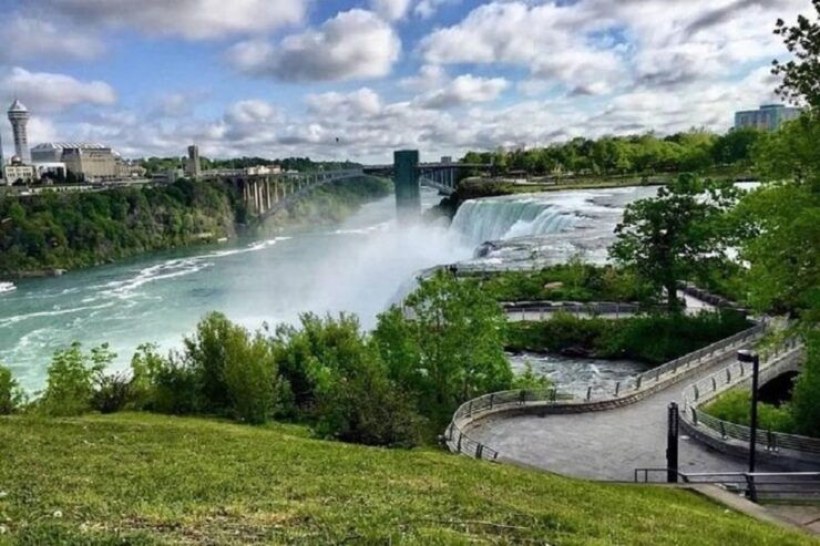 Niagara USA: Waterfalls Guided Tour - Booking Information