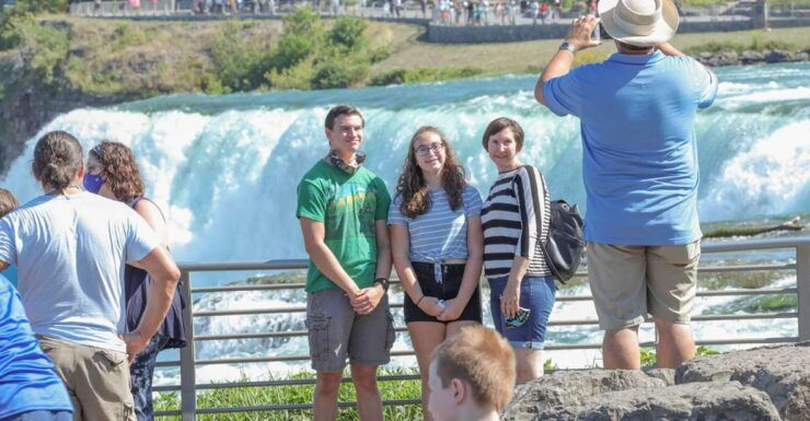 Niagara USA: Waterfalls Guided Tour - Experienced Live Tour Guide
