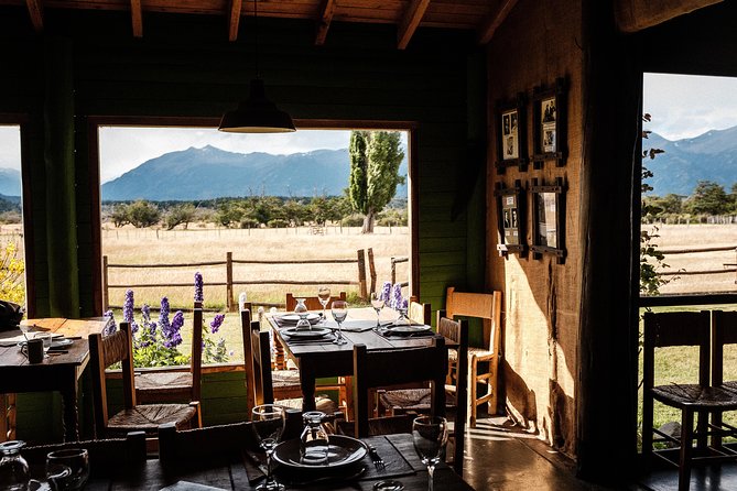 Nibepo Aike Ranch Day and Horseback Riding From El Calafate - Tour Overview