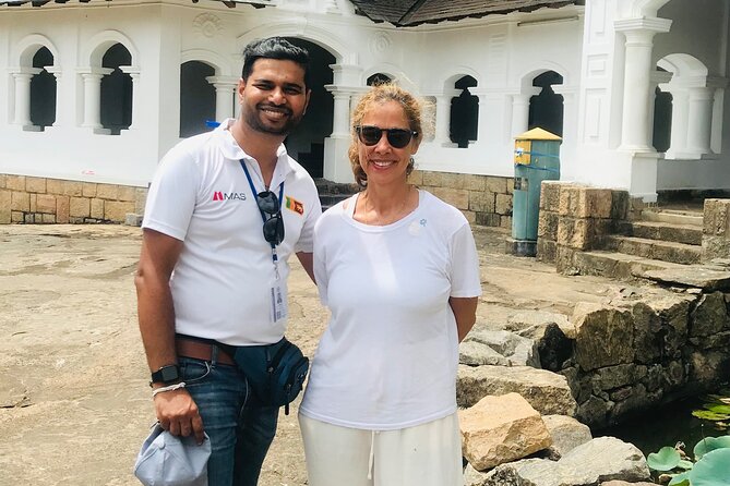 Nice 10 Days Tour in Sri Lanka - Meeting Point: Bandaranaike International Airport, Katunayake, Sri Lanka
