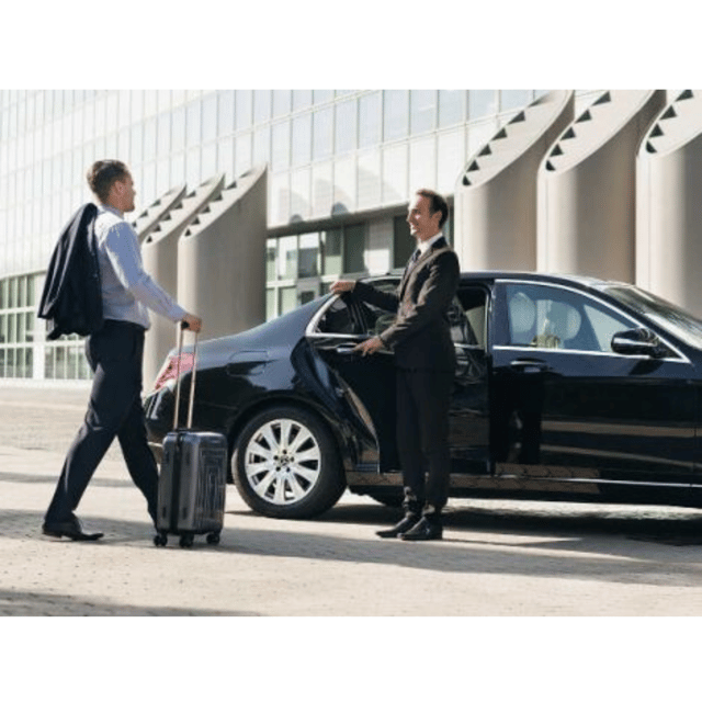 Nice Airport Shuttle Service - Vehicle Comfort and Features