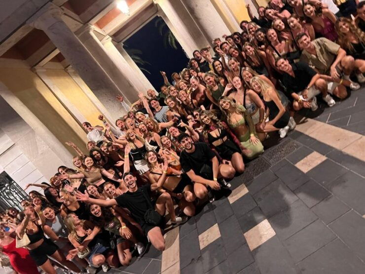 Nice Bar Crawl | Best Bars In 1 Night! VIP + FREE SHOTS - Inclusions