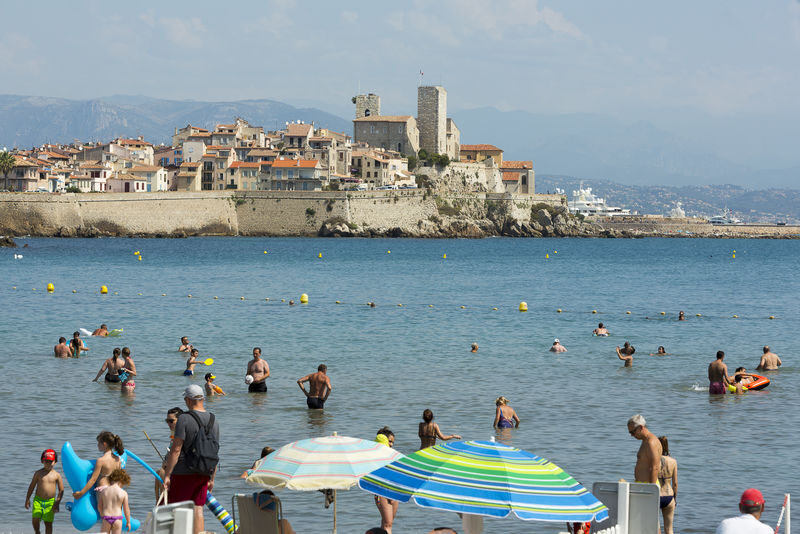 Nice Half-Day Cannes & Antibes Old Town Tour - Saint-Paul-de-Vence: confirm the stop