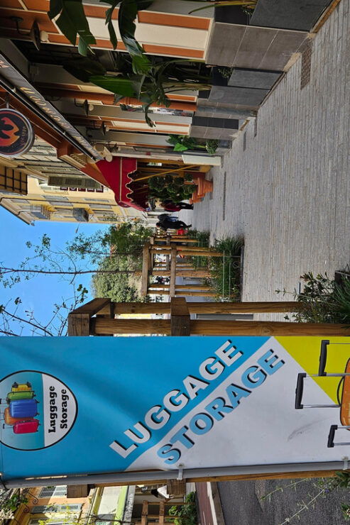Nice: Luggage Storage Near Old Nice and Port of Nice - Key Points