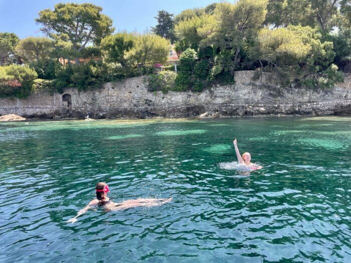 Nice: Mala Caves and Villefranche Boat Tour With Snorkeling - Customer Feedback