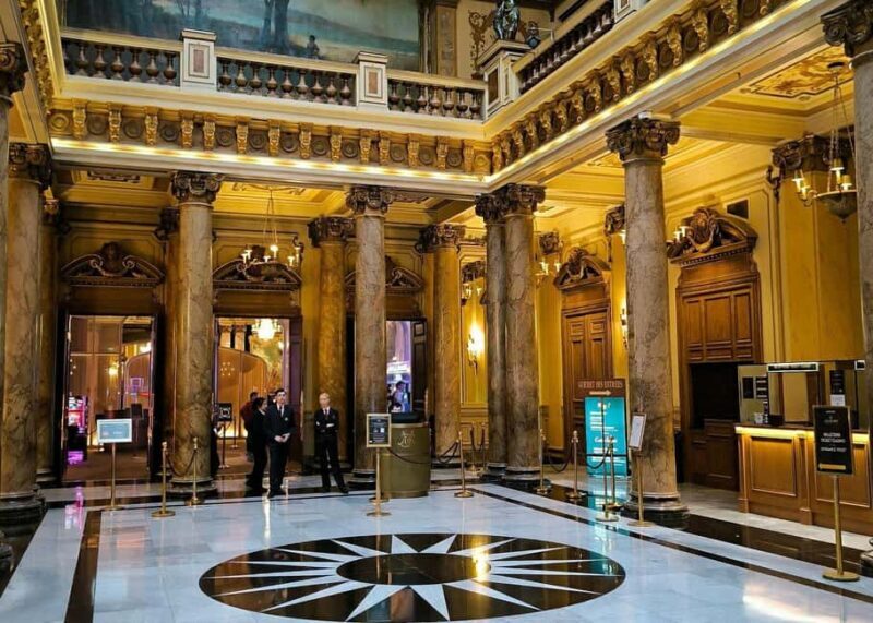 Nice: Monaco Day Trip with Casino, City Tour and F1 circuit - FAQ