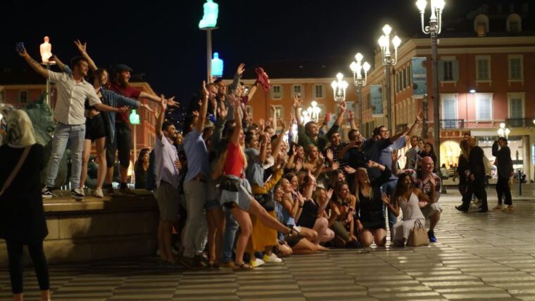 Nice: New Year's Eve Bar Crawl - Inclusions and Highlights