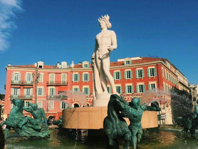 Nice: Old Town History and Food Walking Tour With Mobile App - Tour Features