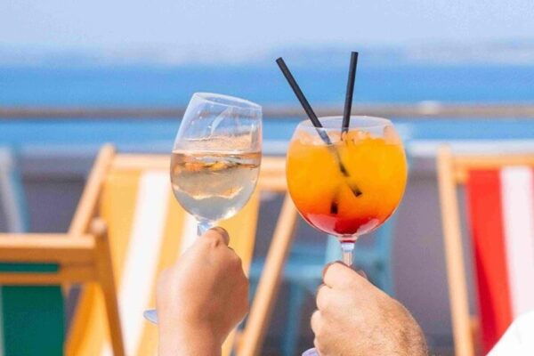 Nice: Premium Shopping & Aperitivo Sea View at CAP3000 - Tips for Enjoying Your Visit