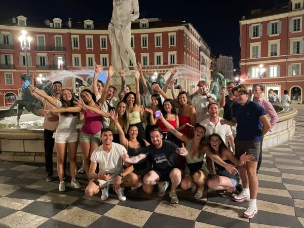 Nice: Pub / Bar Crawl Group Size 6 Person - Questions You May Have