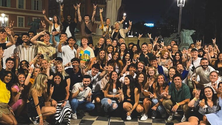Nice :Pub Crawl With 6 Free Shots and VIP Bars&Club Access - Social and Interactive Experiences
