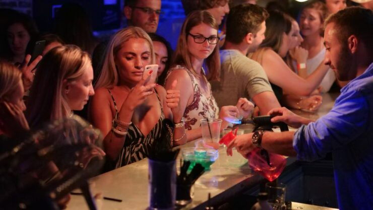 Nice: Riviera Bar Crawl Party With Free Shots and VIP Entry - Booking Details for Riviera Bar Crawl Party