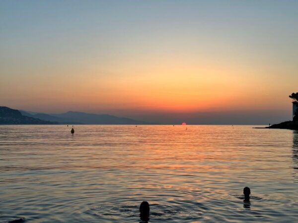 Nice: Saint Jean Cap Ferrat Sunrise Boat Trip With Breakfast - Frequently Asked Questions