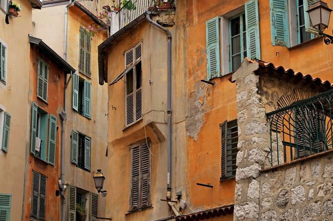 Nice Scavenger Hunt and Best Landmarks Self-Guided Tour - Meeting and Pickup