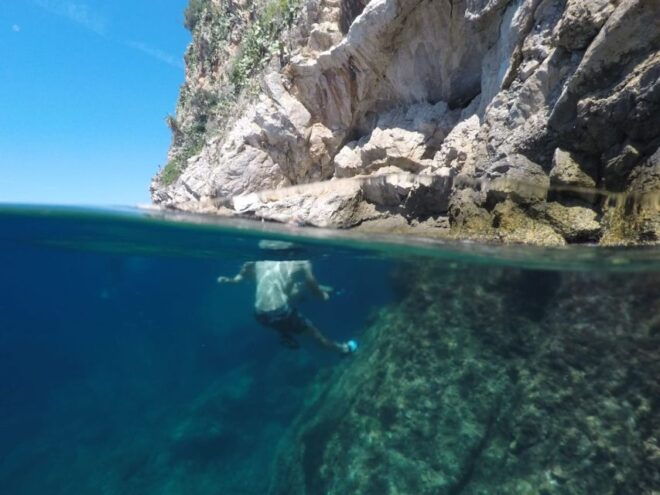 Nice: Small Group Cruise to Cap Ferrat - Restrictions