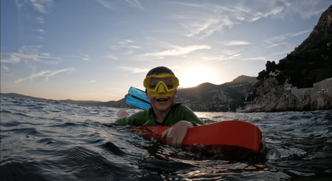 Nice: Sunset Speedboat Cruise With Snorkeling - Inclusions and Amenities
