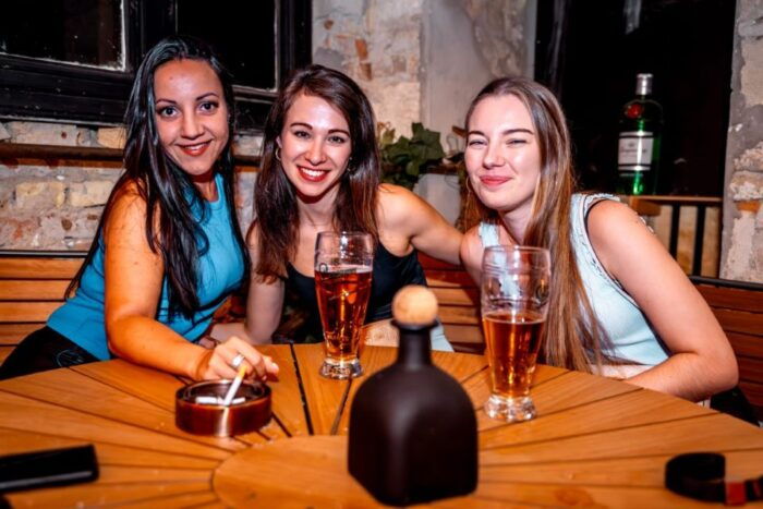 Nice: The Original Nice Pub Crawl - Flexibility in Starting Times and Availability
