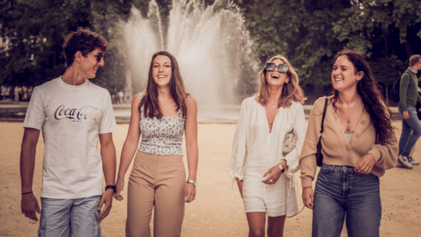 Nice: Walking Tour to Discover the Capital of the French Riviera - Tips for an Enjoyable Experience