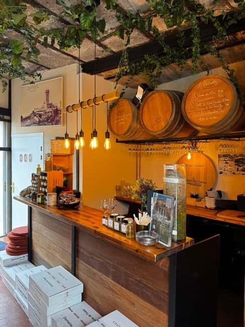 Nice : Wine Tasting in backcountry in Defender - A Closer Look at the Experience