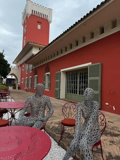 Nice : Wine Tasting in backcountry in Defender - FAQ