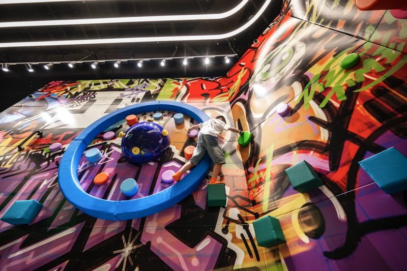 Nickelodeon Town in Macau - Who will get the most from Nickelodeon Town
