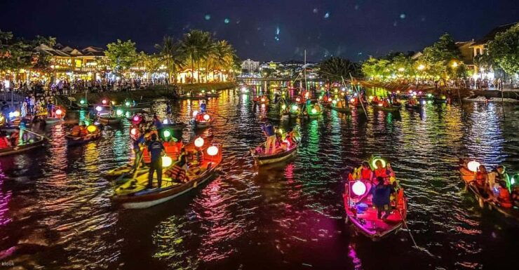 Night Boat Trip and Floating Lantern on Hoai River Hoi An - Good To Know