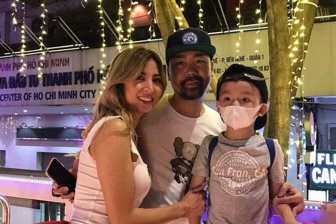 Night Bus Tour in Ho Chi Minh City - Nightlife Experience