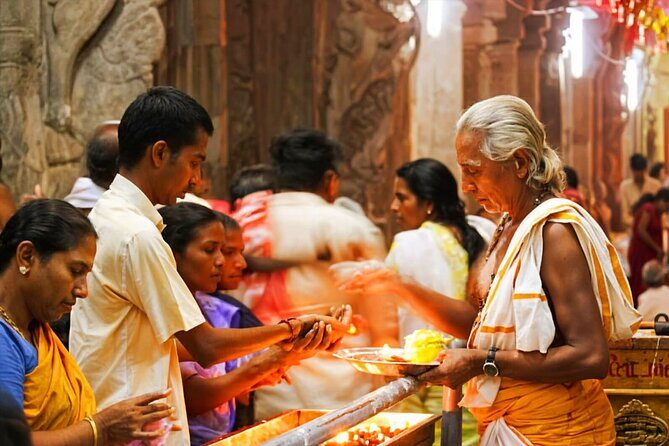 Night Ceremony in Madurai Meenakshi Amman Temple - Who Will Love This Experience?