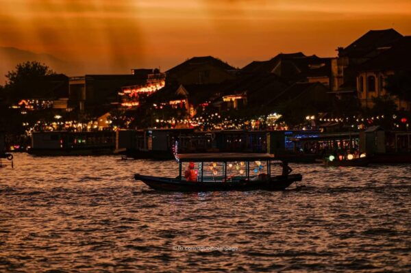 Night Cruise With Releasing Lanterns,Moonlight Bridge/Hoi an - Tips for Your Night Cruise