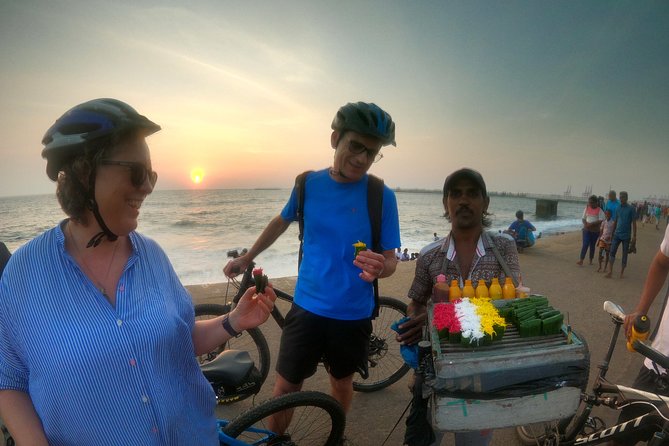 Night Cycling From Colombo - Meet Your Guide in Central Colombo