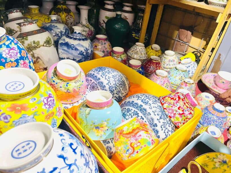 Night Market Haggling Adventure with an English Guide! - Authentic Insights from Past Participants