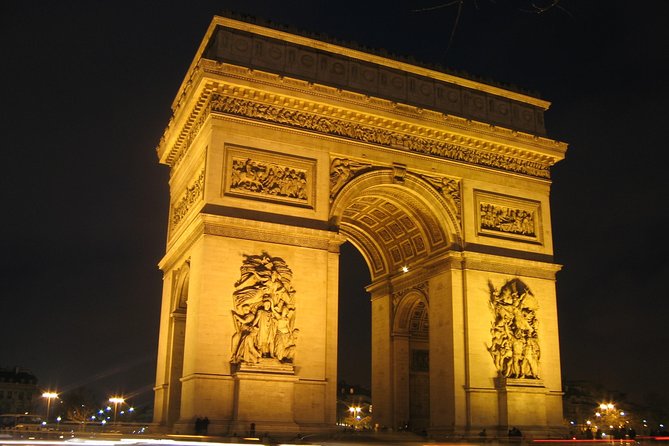 Night Paris / Duration 2h - From 1 to 6 Passengers - Highlights of the Tour