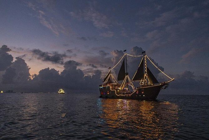 Night Pirate Ship Cruise in Cancún with Show & Lobster Dinner - Who Is This Tour Best For?