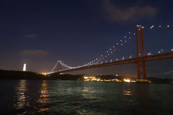 Night Sailing -MOONLIGHT Boat Tour -Exclusive Lisbon City Lights! - Inclusions